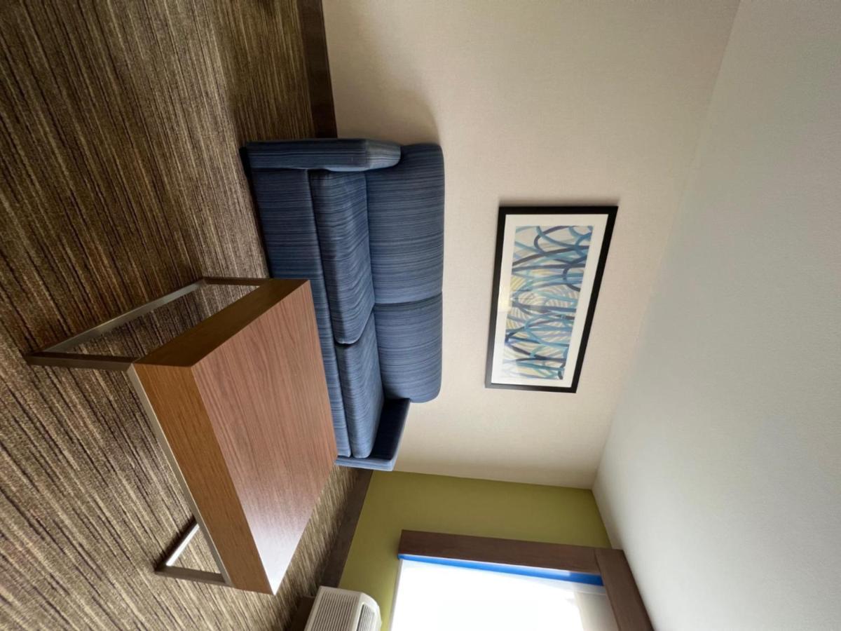 Hotel Express & Elsinore By Ihg