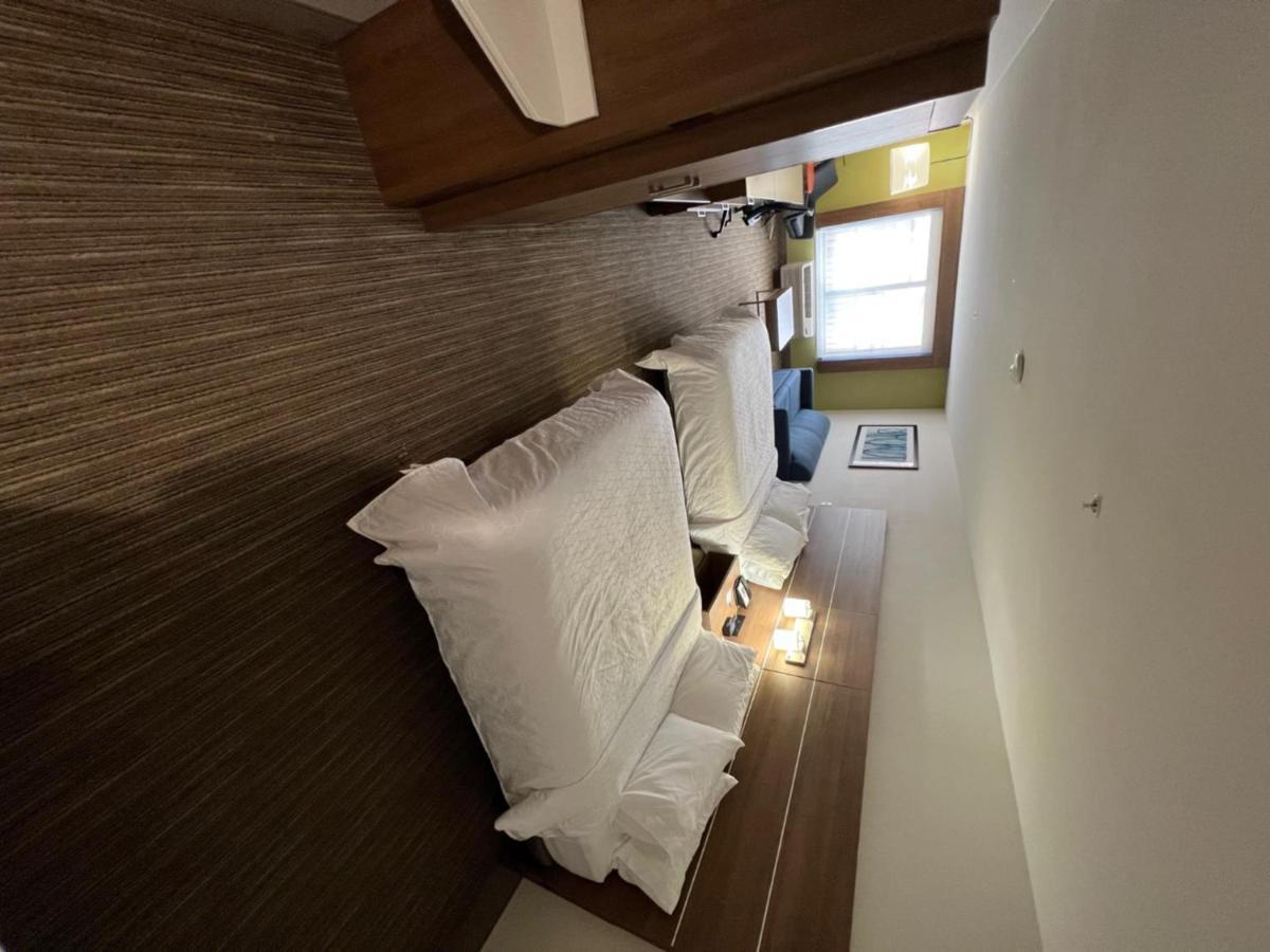 Express & Elsinore By Ihg Hotel 3*