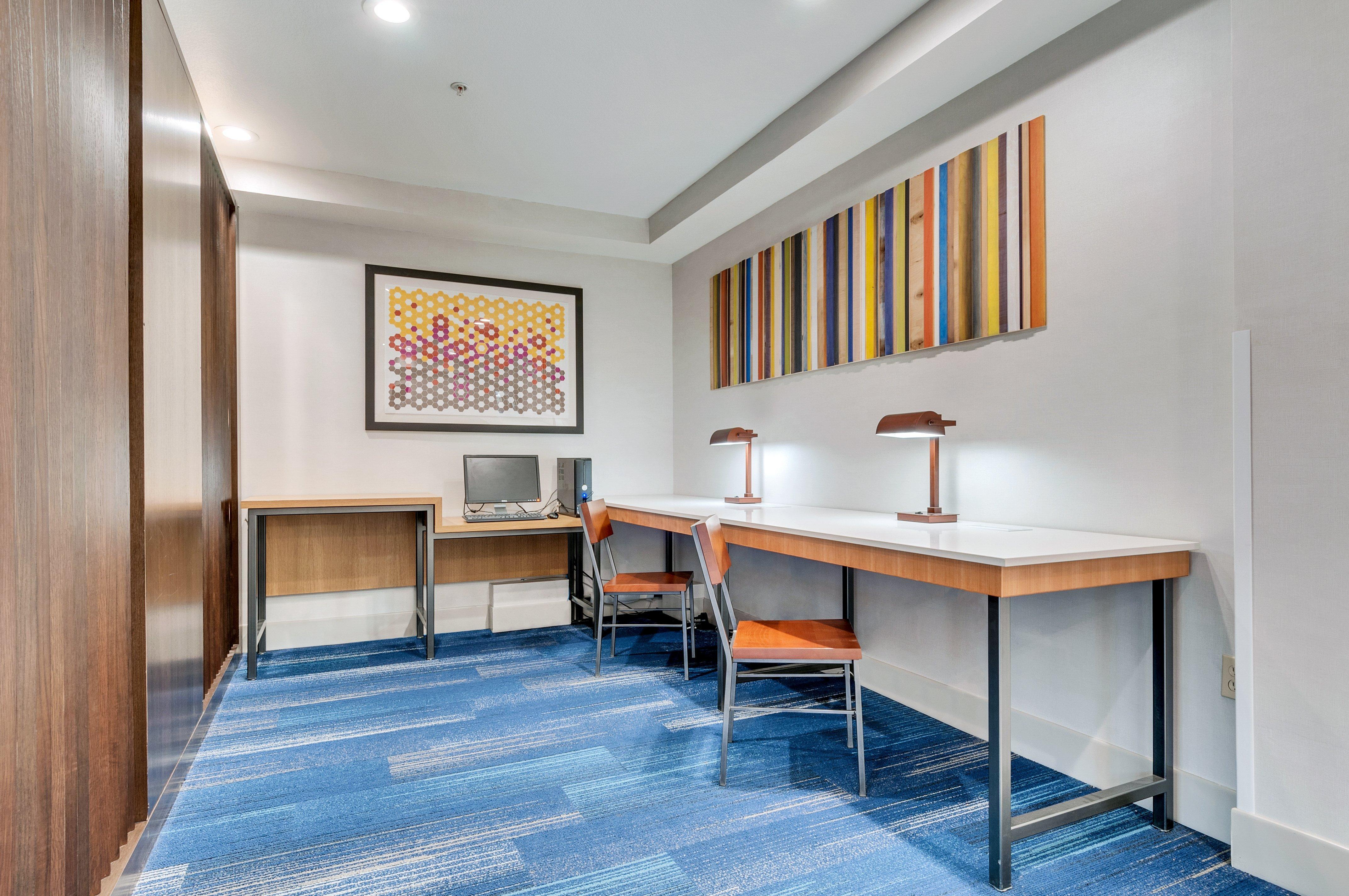Express & Elsinore By Ihg Hotel Lake Elsinore