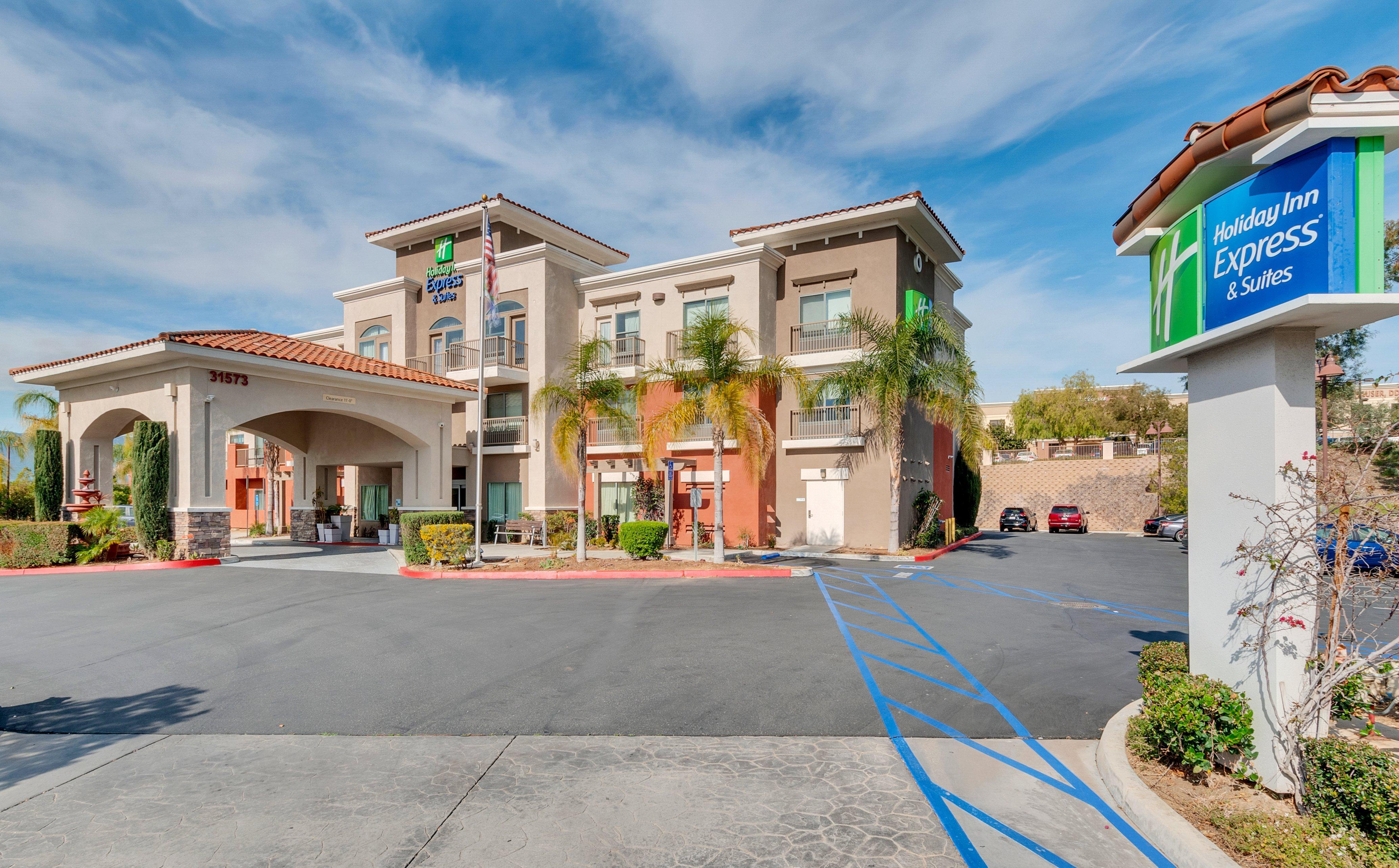 Express & Elsinore By Ihg
