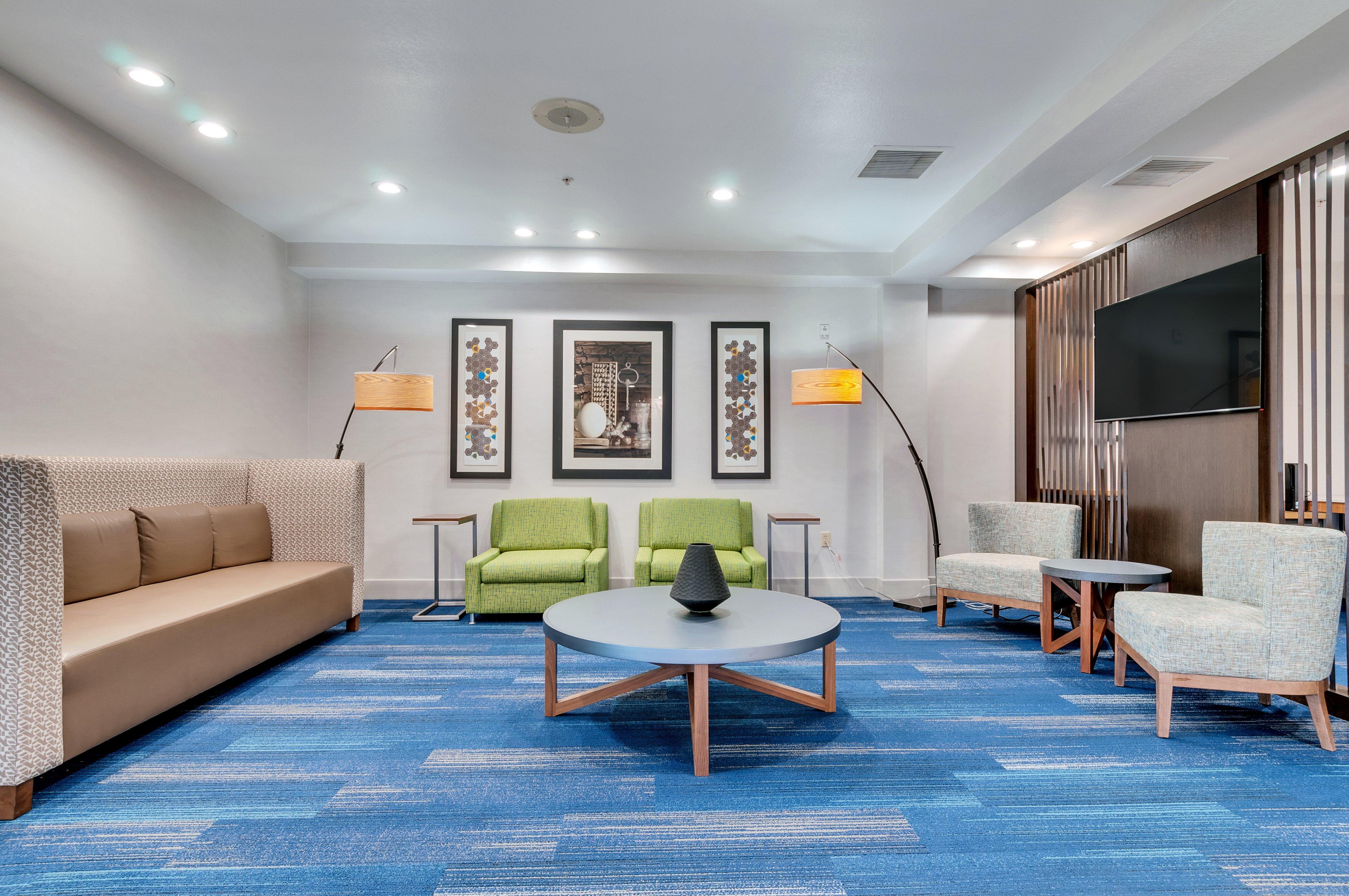 Express & Elsinore By Ihg Hotel Lake Elsinore