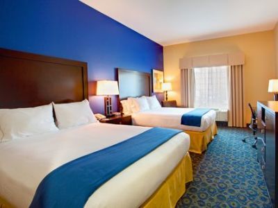 Hotel Express & Elsinore By Ihg Lake Elsinore