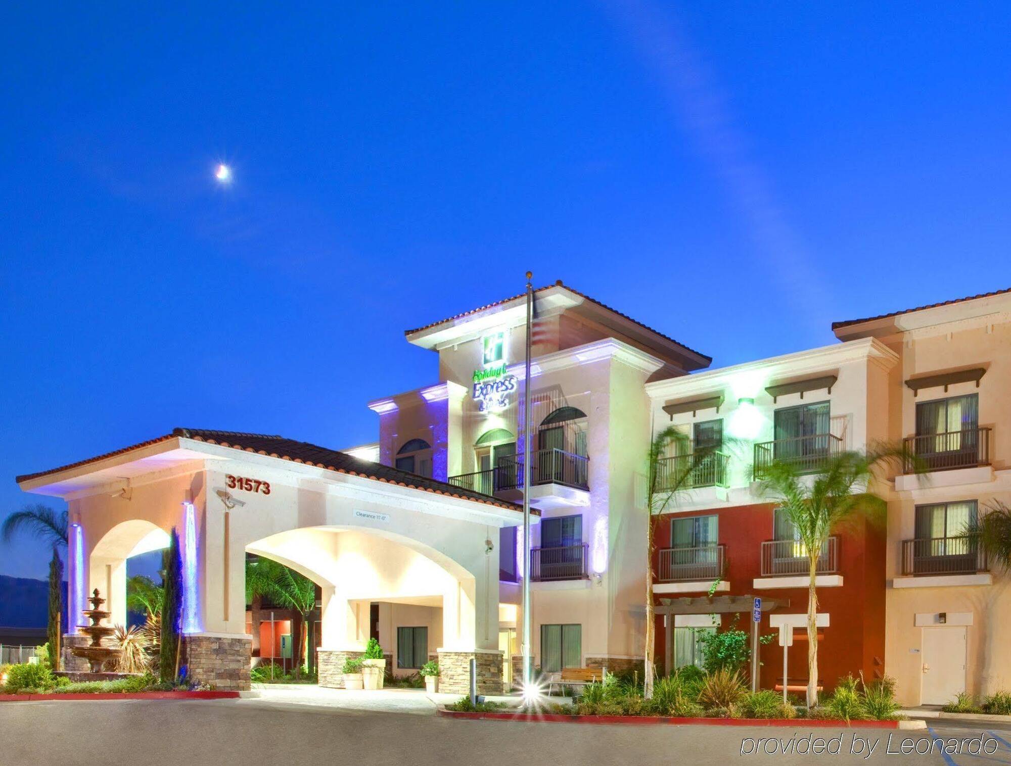 Hotel Express & Elsinore By Ihg 3*