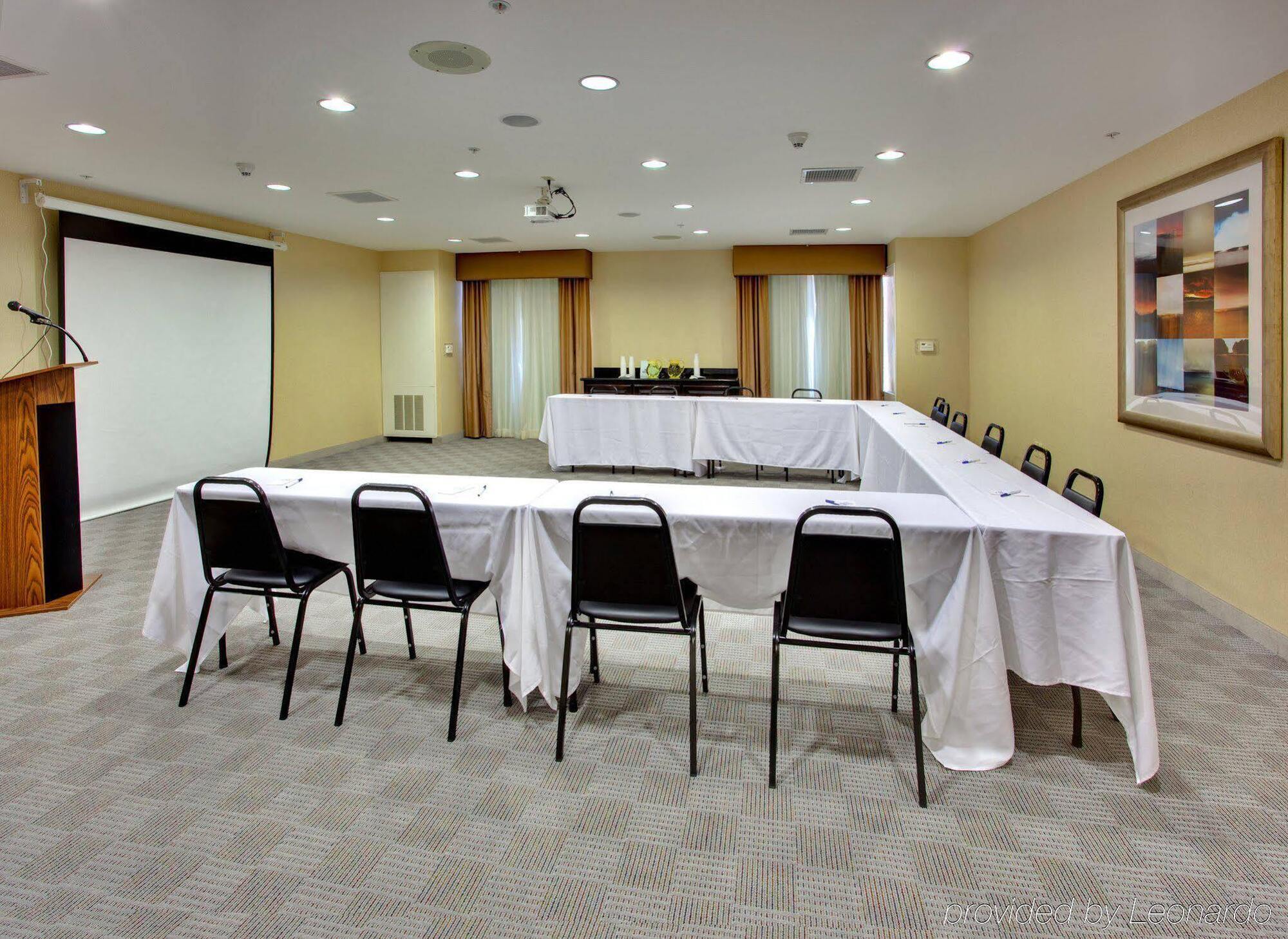 Express & Elsinore By Ihg